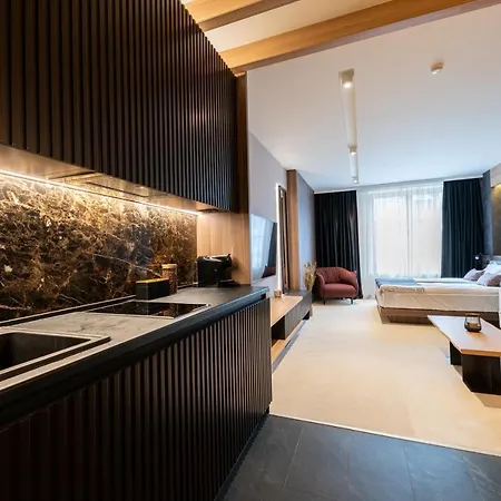 Woodside 218 Apartment