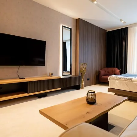 Woodside 218 Apartment *