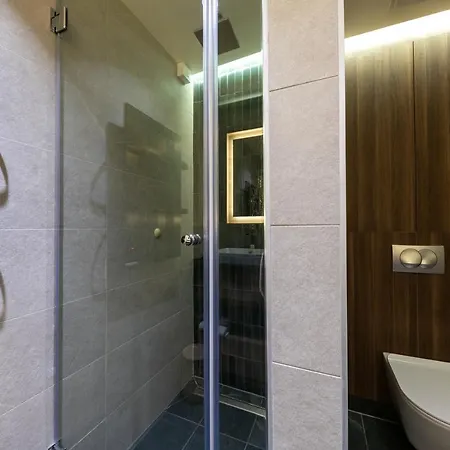 Woodside 218 Apartment *